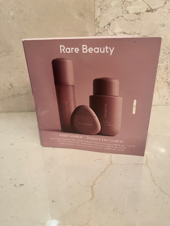 Rare Beauty Other - Rare Beauty Find Comfort Hydrating Sample Set